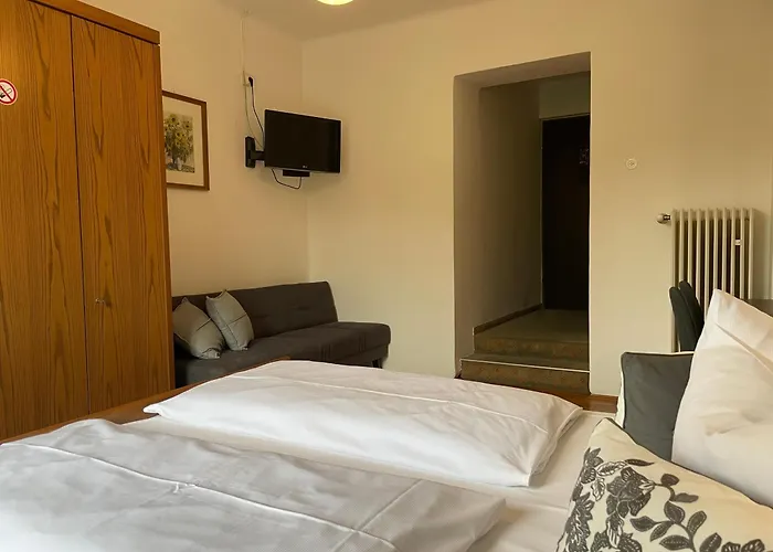 Värdshus Zur Goldenen Krone Ehrenhausen